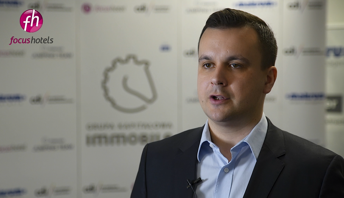Segment hotelarski – prezentacja wyników finansowych za 2015 rok