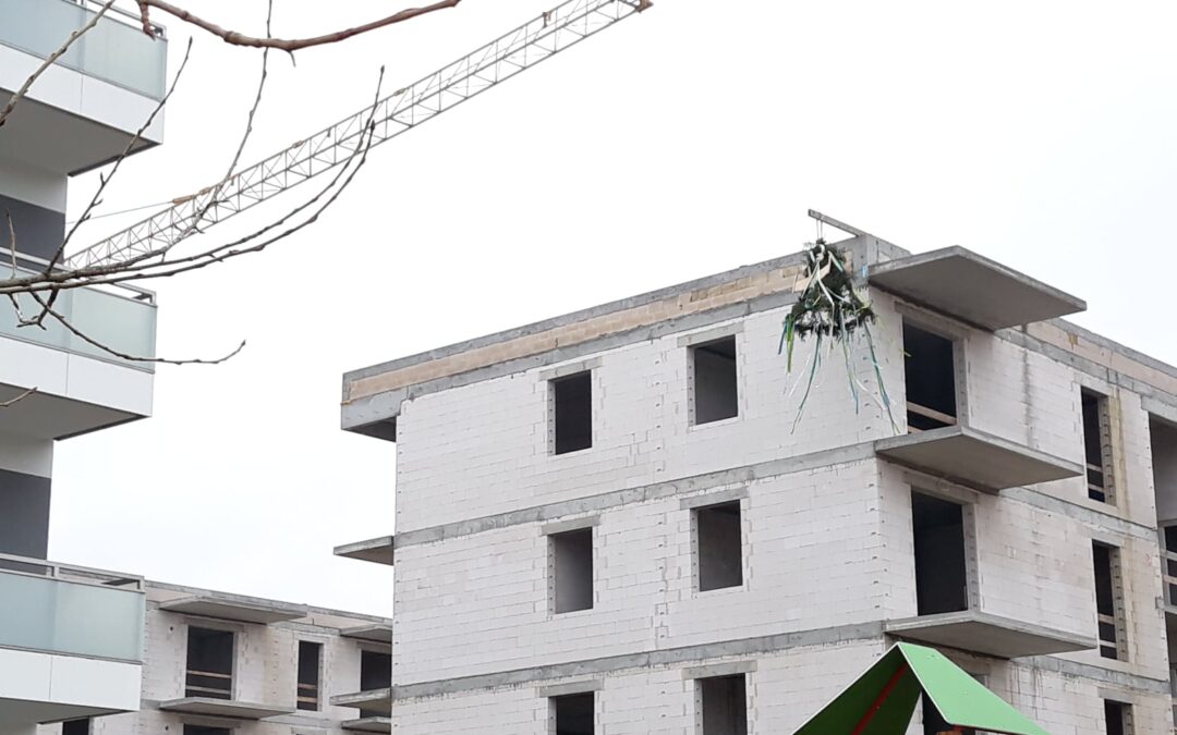 The ceremonial completion of the construction phase at the 2nd stage of Osiedle Uniwersyteckie